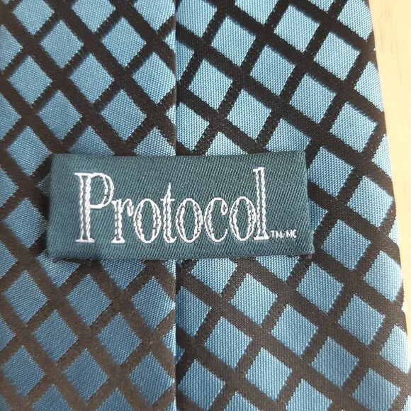 Protocol tie - Picture 5 of 6